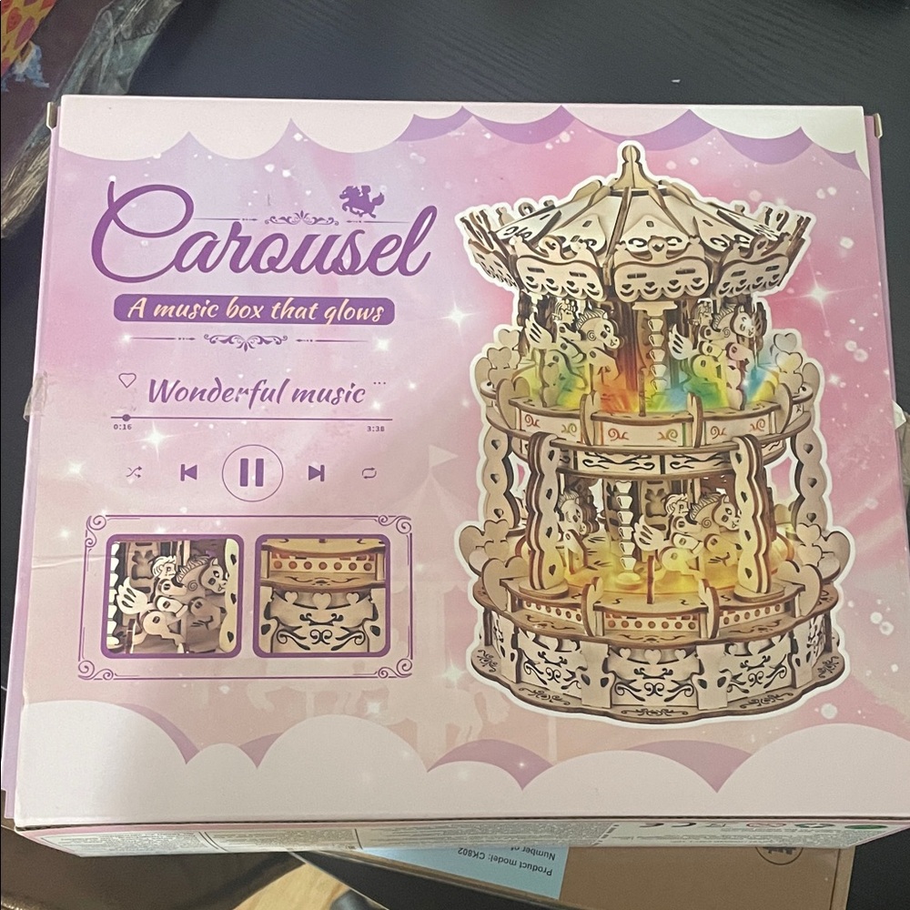 Carousel Music Box That Glows - Pink Packaging